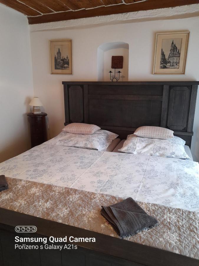 Atelier Spojovaci Apartment Чешки Крумлов Екстериор снимка