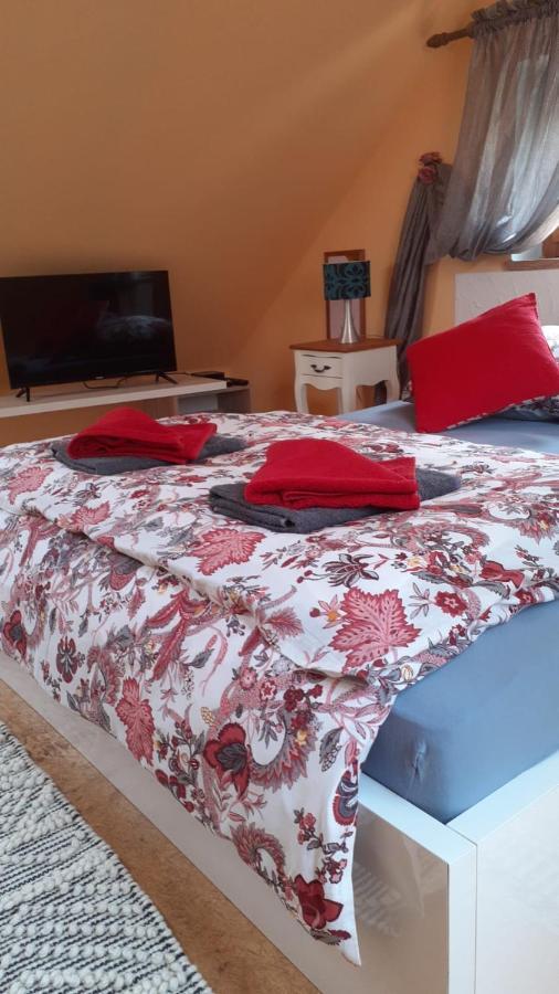 Atelier Spojovaci Apartment Чешки Крумлов Екстериор снимка