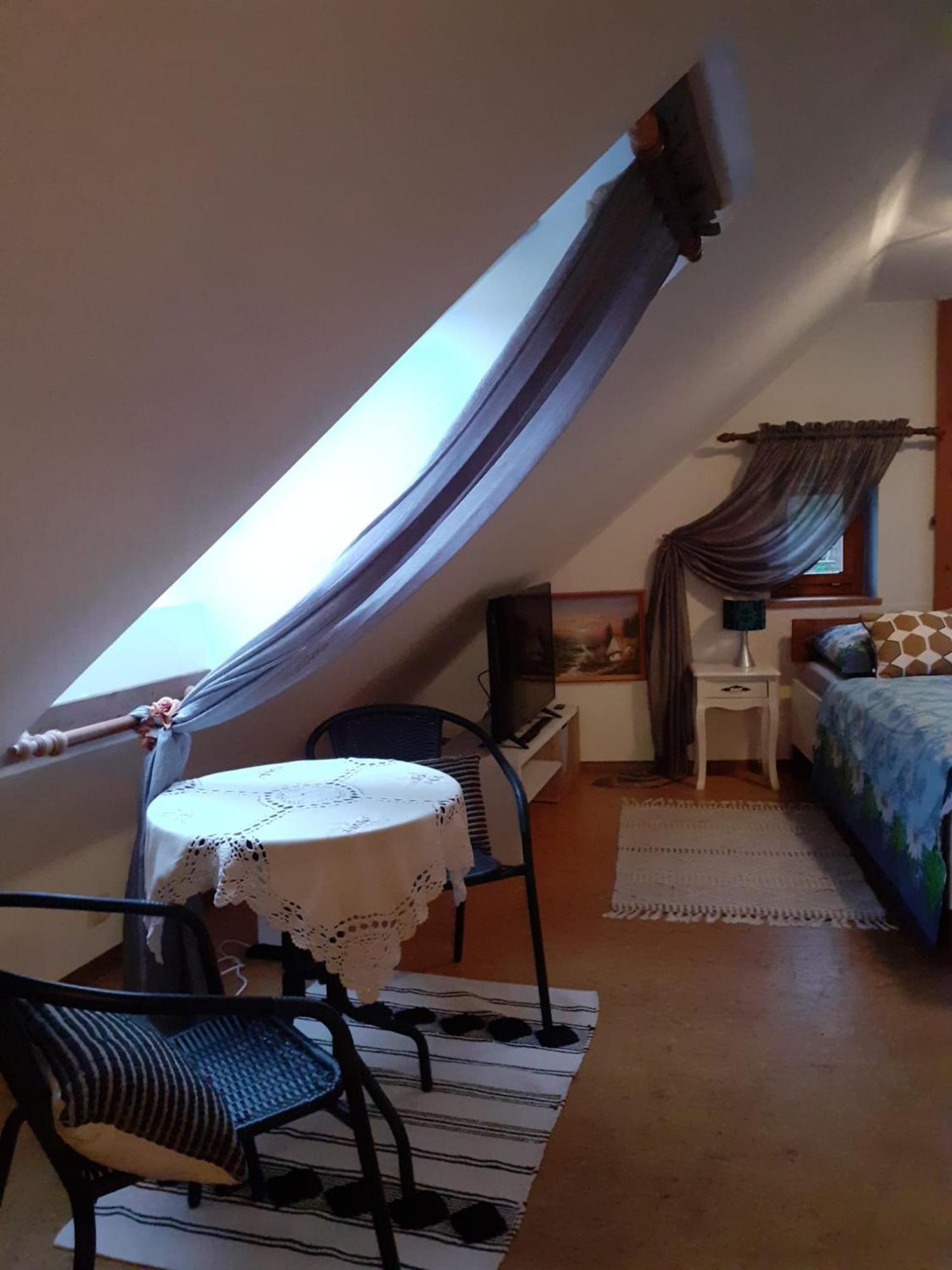 Atelier Spojovaci Apartment Чешки Крумлов Екстериор снимка